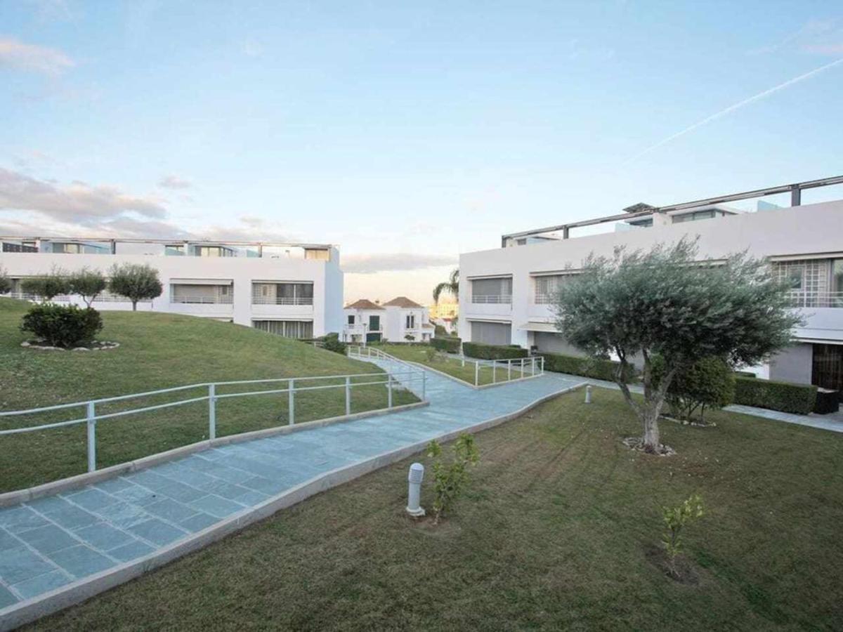 Believe In Dream Apart Contemporaneo Com Piscina Tavira Bagian luar foto