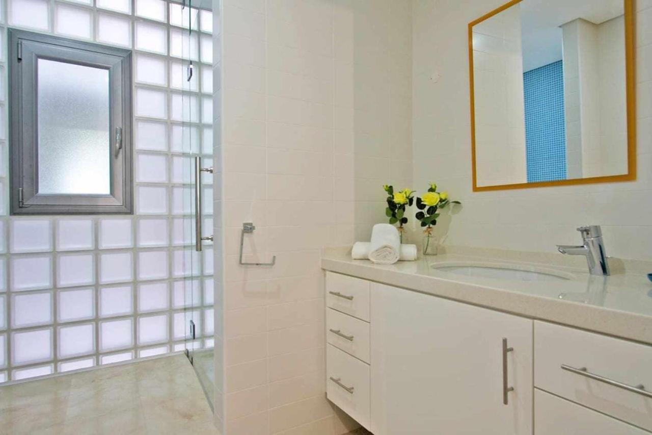 Believe In Dream Apart Contemporaneo Com Piscina Tavira Bagian luar foto