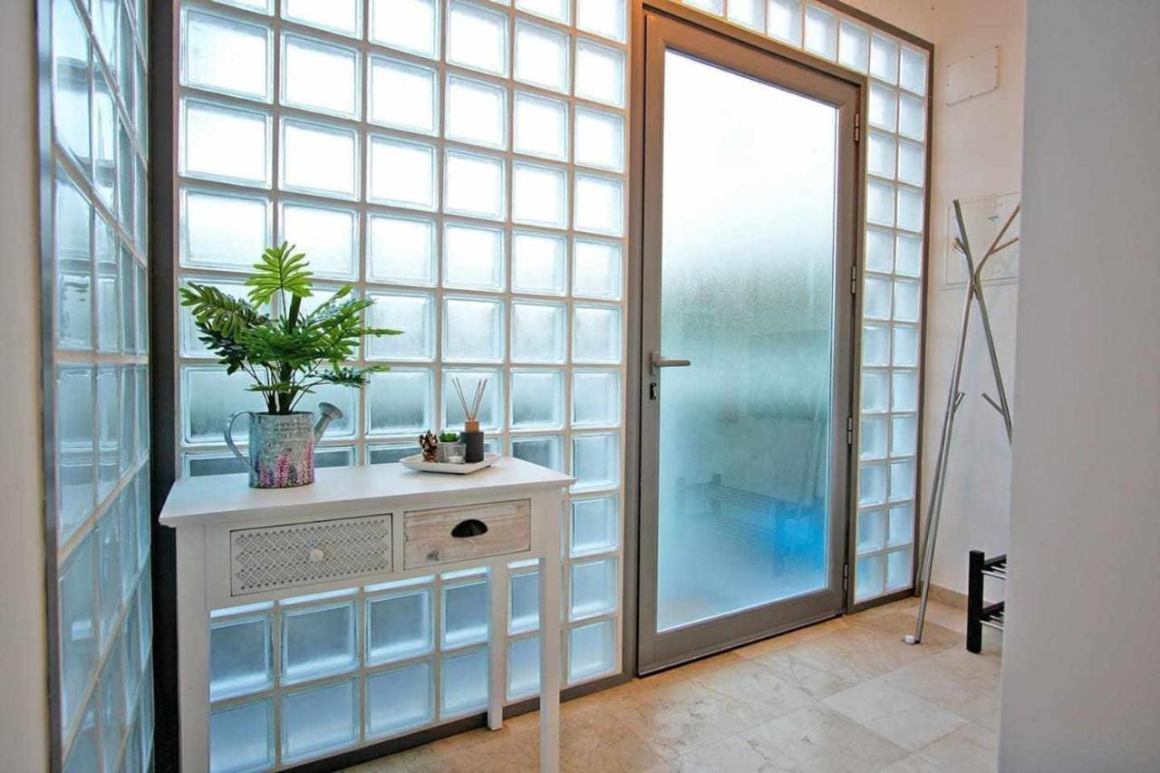 Believe In Dream Apart Contemporaneo Com Piscina Tavira Bagian luar foto